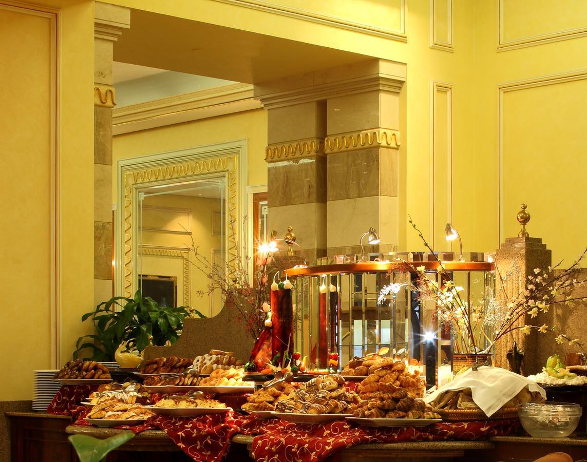 Dar Al Iman Suites Madinah Sultanah Bagian luar foto